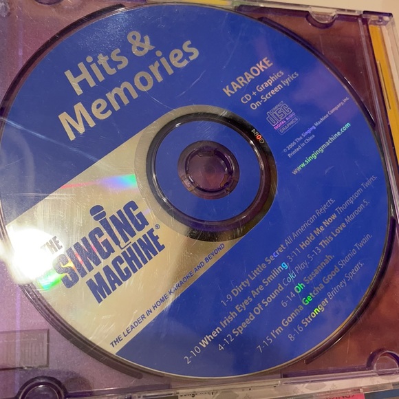 THE SINGING MACHINE Video Camera CD Karaoke TV with 10 CD's - Picture 15 of 16